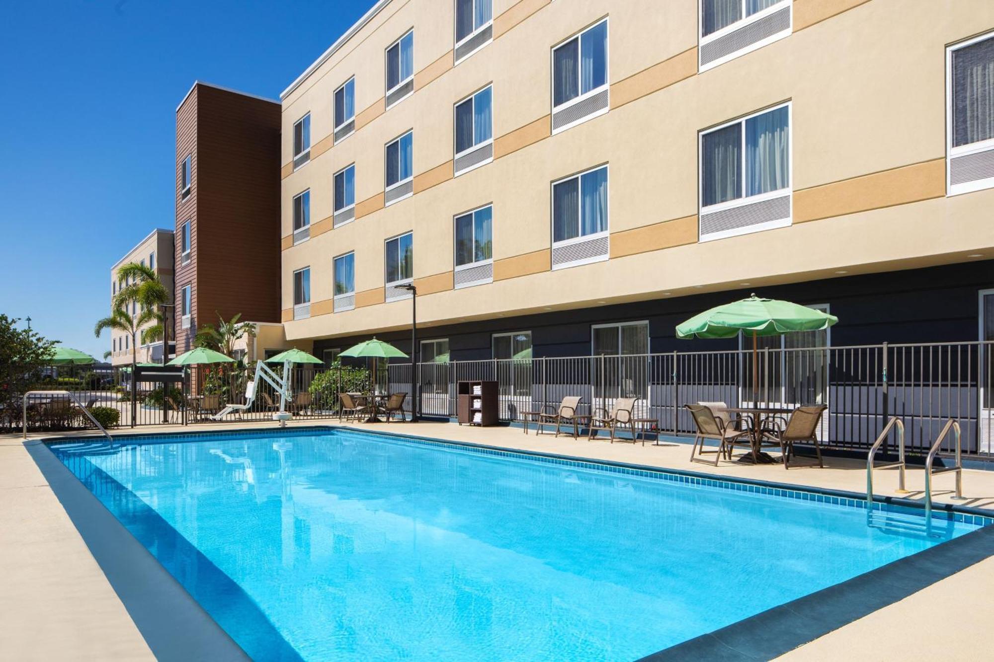 Fairfield Inn & Suites By Marriott Orlando Kissimmee/Celebration Bagian luar foto